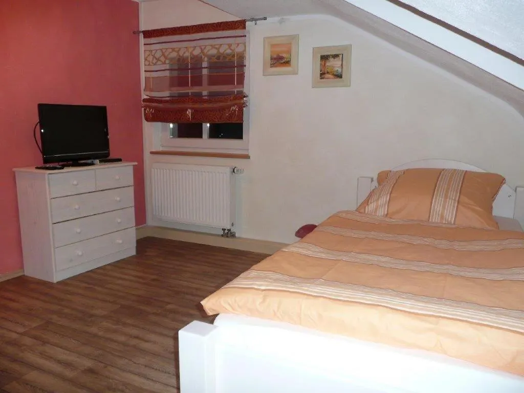 Monteuerzimmer - Haus Am Limes Bei Ingolstadt Denkendorf  Germany
