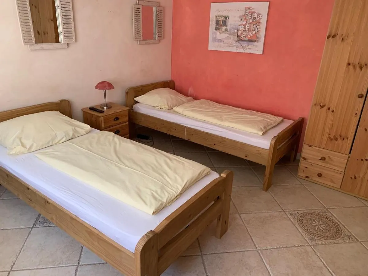 Monteuerzimmer - Haus Am Limes Bei Ingolstadt Denkendorf  0*, Denkendorf (Bavaria)